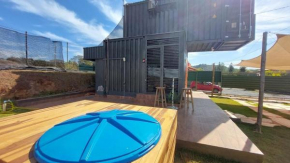 Casa container Rolling Stones da Small Ville